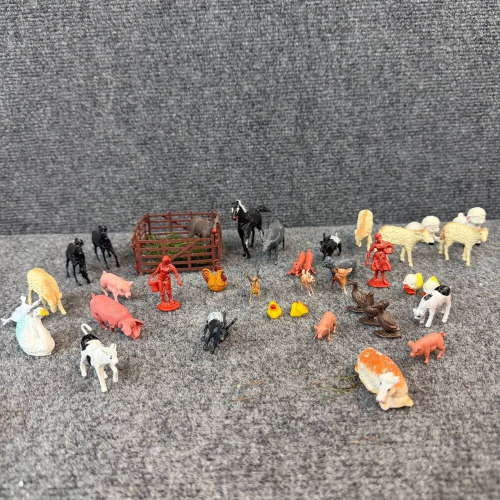 Vintage Mini Plastic Farm Animals Figures Lot 38 Mixed Brands